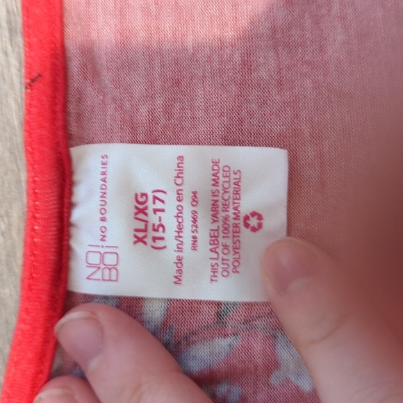 Red floral shirt sleeve dress - Picture 3 of 3